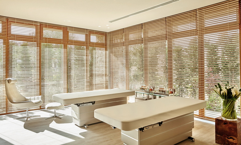 Tiara Holidays - Sani Asterias - spa treatment suite